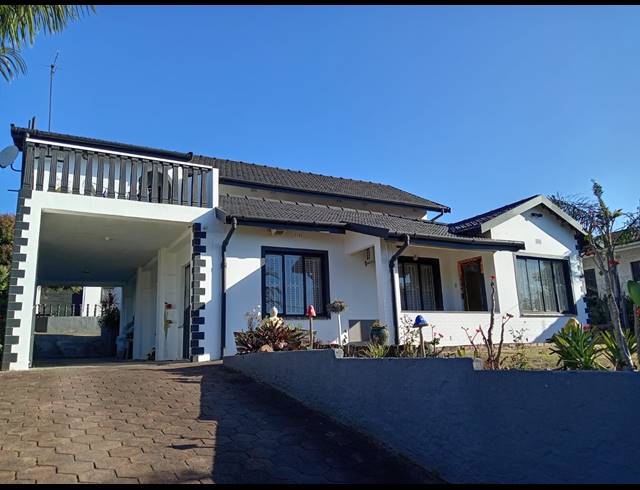 6 BEDROOM HOUSE FOR SALE IN KHARWASTAN
